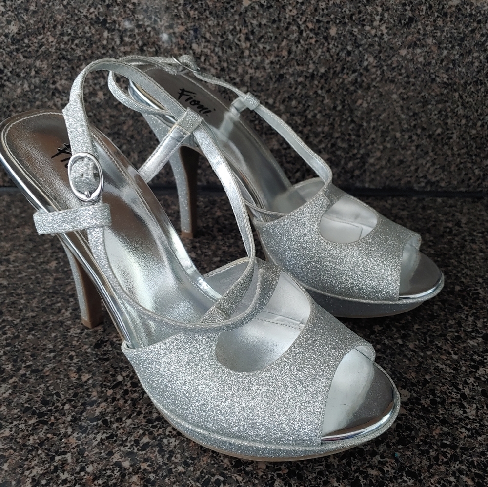 Fioni Heels silver